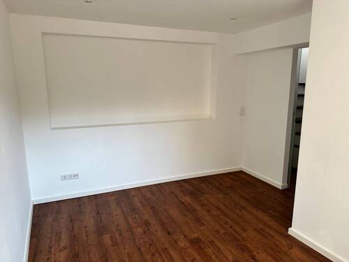 Schlafzimmer Souterrain Ans. 3.jpeg - 