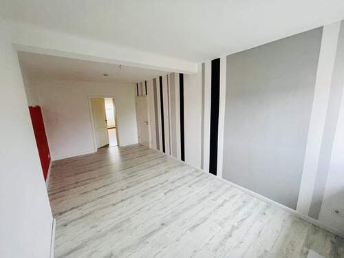 Zimmer - 3 Zimmer Etagenwohnung zum Kaufen in Berlin