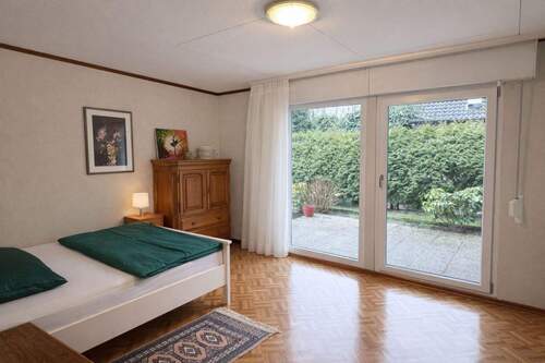 Schlafzimmer II EG - 