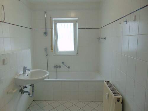 DSC00017.JPG - Etagenwohnung mit 73,00 m&sup2; in Frankfurt am Main zur Miete