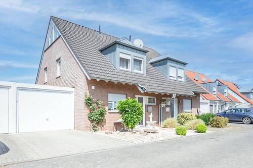 WWW.BOUWENS.DE - Zuhause mit Wohlfühlfaktor: Familienfreundliche Doppelhaushälfte in Toplage von Wassenberg-Myhl!