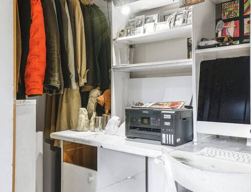 ... und kleine Büroabseite - 