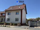 Ansicht von der Straße - Familienfreundliche Doppelhaushälfte mit sonnigen Garten, Garage und viel Platz in Sundhausen!
