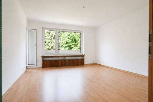 Bild 3 - 4 Zimmer Etagenwohnung in Krefeld / Uerdingen