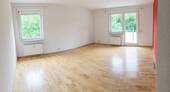 Wohnzimmer - 3 Zimmer Etagenwohnung in Dettingen an der Erms