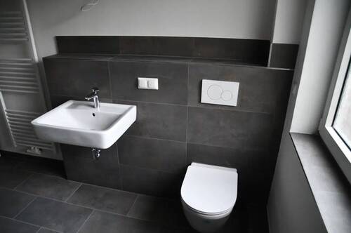 Modernes Badezimmer - 
