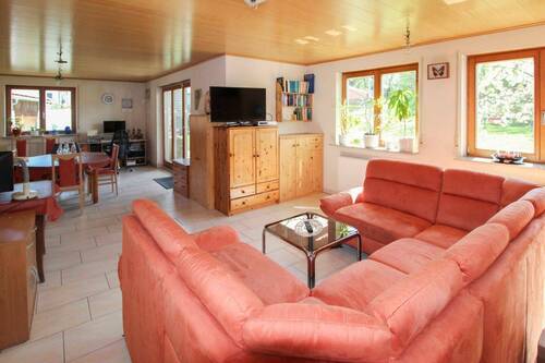Wohnzimmer - 6 Zimmer Einfamilienhaus in Gemmingen