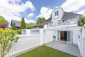 Westansicht mit Terrasse - 