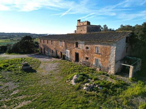 Außenansicht - Historisches Landgut von 1834 mit einzigartigem Entwicklungspotenzial in Sant Llorenç - Mallorca