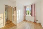 Schlafzimmer(KI generiert Sommer) - 
