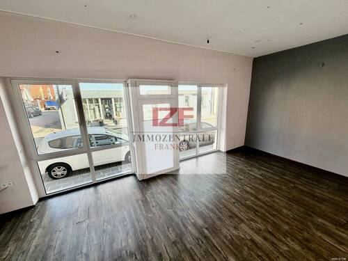 Verkaufsraum #1 - 3 Zimmer Büro in Zirndorf