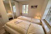 Schlafzimmer (EG) - 