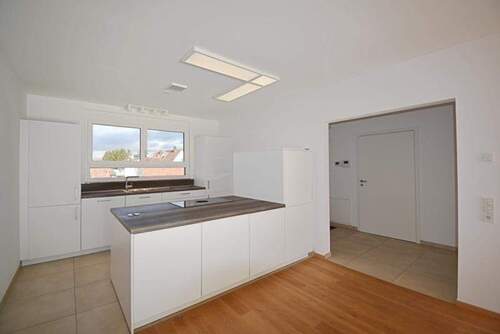 Übergang Flur/Wohnen/Essen - 