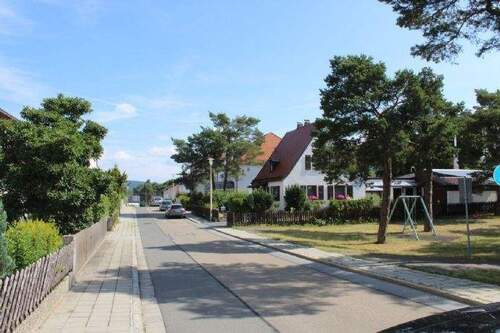 Ruhig mit viel Grün in der Nähe - 