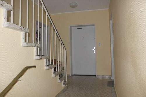 Treppenhaus - Etagenwohnung mit 60,00 m² in Neumarkt in der Oberpfalz zur Miete