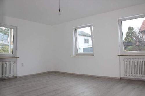 ... gleich ins Wohnzimmer ... - 