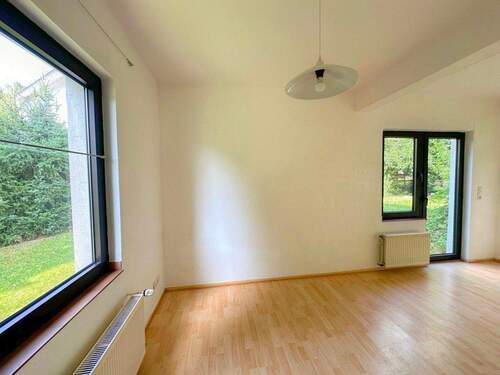 M215 EG Wohnzimmer - 1 Zimmer Etagenwohnung zur Miete in Kronberg im Taunus