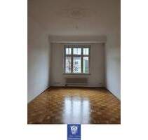 Traumhafte Stadt-Wohnung in Uninähe mit Einbauküche, Parkett und Stuck! Lift! - Dresden Plauen