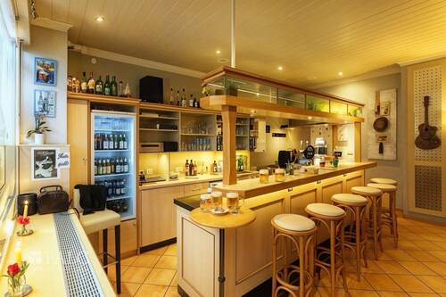 Theke - 