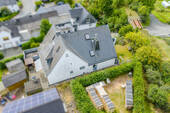 Aufnahme aus der Vogelperspektive - Mehrfamilienhaus, Wohnhaus mit 241,00 m² in Bad Endbach zum Kaufen