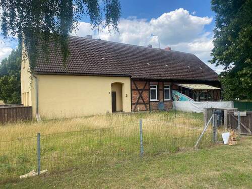 Ansicht.jpg - Sanierungsbedürftiges Doppelhaus in Angerode
