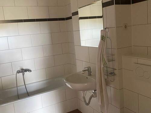 Bad 3.jpg - 4 Zimmer Einfamilienhaus in Gremersdorf-Buchholz