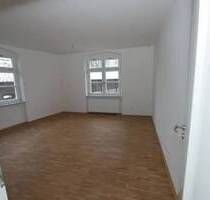 Hier lässt es sich gut wohnen - Attraktive 2 Zimmer Wohnung mit Balkon im Herz der Amberger Altstadt