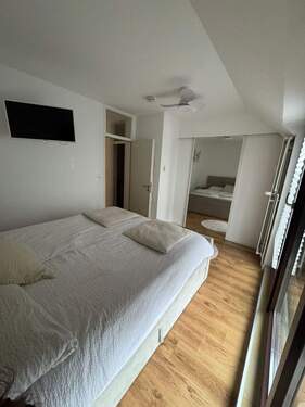 Wohnbeispiel Schlafzimmer mit Ankleide - 