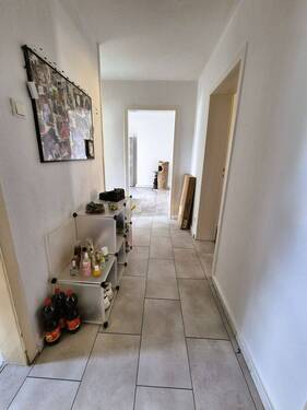 Diele - 3 Zimmer Etagenwohnung zur Miete in Gelsenkirchen