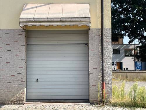 Garage - 