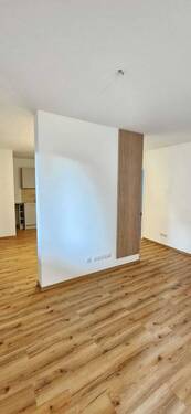 Wohnzimmer - 3 Zimmer Etagenwohnung zur Miete in Amberg