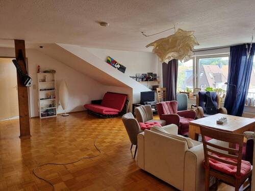 Wohnzimmer - Gemütliche Dachgeschosswohnung in Bi-MItte