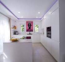 Modernes Einfamilienhaus in ruhiger Ortsrandlage - energieeffizient, stilvoll & bezugsfrei - München Feldmoching-Hasenbergl