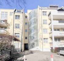 Vermietete 2 Zimmerwohnung-Maisonette im EG mit einer Terrasse und weiterer Nutzfläche im UG - Berlin Tempelhof