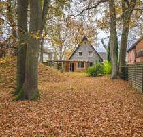 Freistehendes Einfamilienhaus mit schönem Grundstück in beliebter, grüner Wohngegend - Eschweiler Siedlung Waldschule