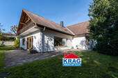 Blick auf die Terrasse - ++ KRAG Immobilien ++ Traum für große Familie: Wohlfühl-Landhaus in Waldnähe ++