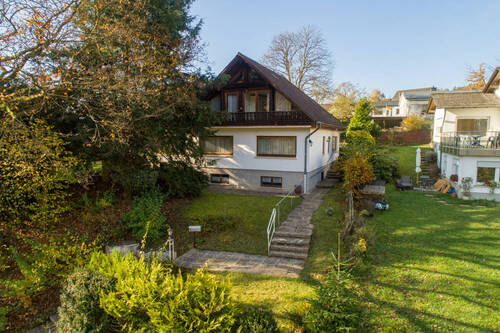 Luftaufnahme - Einfamilienhaus mit 303,00 m² in Biedenkopf zum Kaufen