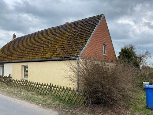 Ansicht 2.jpg - Sanierungsbedürftige Kleine Doppelhaushälfte in Gremersdorf-Buchholz