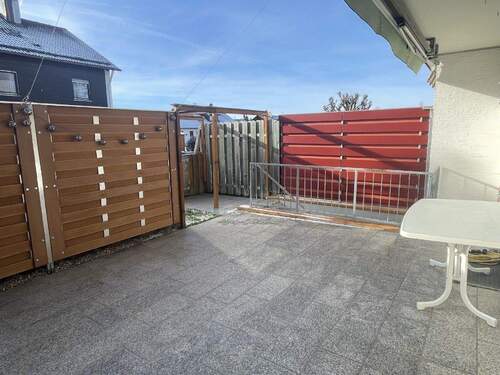 Die Terrasse - 7 Zimmer Reihenmittelhaus in Pforzen