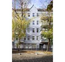 Altbauflair trifft Kiezleben: charmante 1-Zimmer-Wohnung im Prenzlauer Berg mit Eigennutz-Potenzial! - Berlin