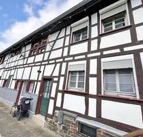 Denkmalgeschütztes Drei-Parteienhaus in Simmerath-Woffelsbach