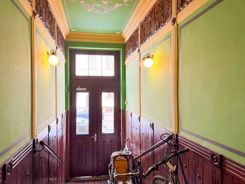 Hauseingang - 2 Zimmer Etagenwohnung zur Miete in Leipzig