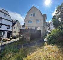 Mehrfamilienhaus mit 3 Wohnungen - Naumburg