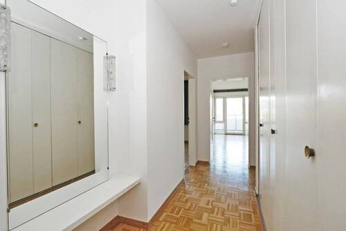 Treten Sie ein in Ihre neue Wohnung. - 5 Zimmer Etagenwohnung in Bad Honnef