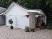 Garagen. - 4 Zimmer Mehrfamilienhaus, Wohnhaus in Waldkraiburg