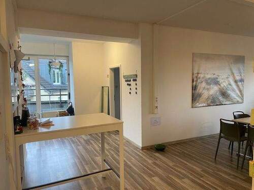 offener Bereich vor der Küche - 