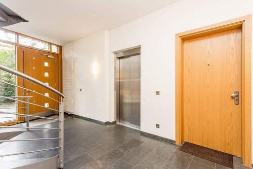 Hauseingangsbereich - 