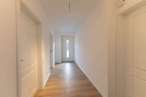 Eingangsbereich - 3 Zimmer Etagenwohnung zum Kaufen in Weddingstedt