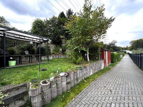 Garten - Mehrfamilienhaus, Wohnhaus mit 252,00 m&sup2; in Gelsenkirchen zum Kaufen