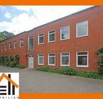 * Frisch renovierte Gewerberäume im Zentrum * Büro * Kanzlei * Praxis * Lager * vieles denkbar * - Geesthacht